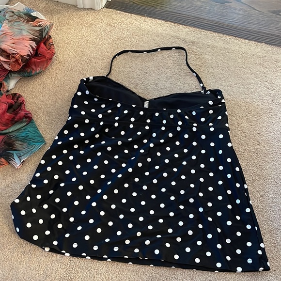 Mossimo swim tops - Picture 3 of 7